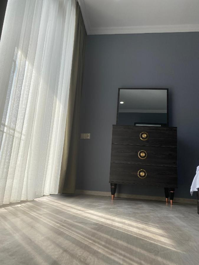 Guest House Etm Makhinjauri Bagian luar foto