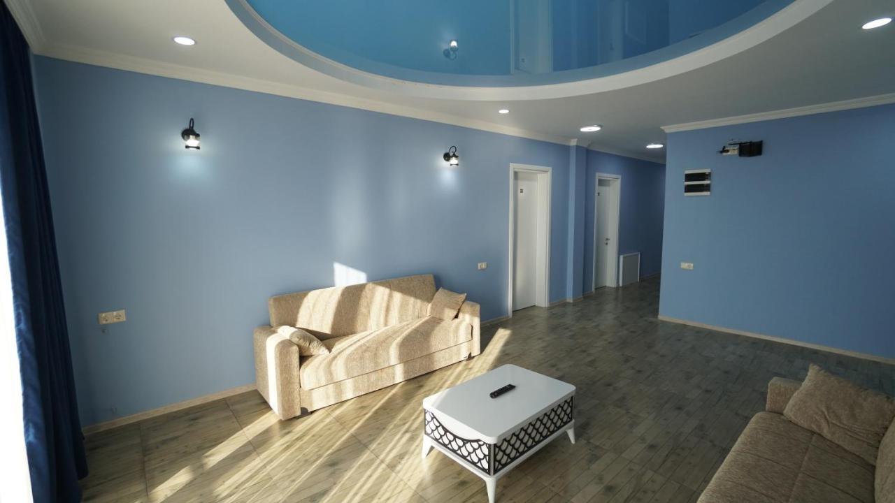 Guest House Etm Makhinjauri Bagian luar foto