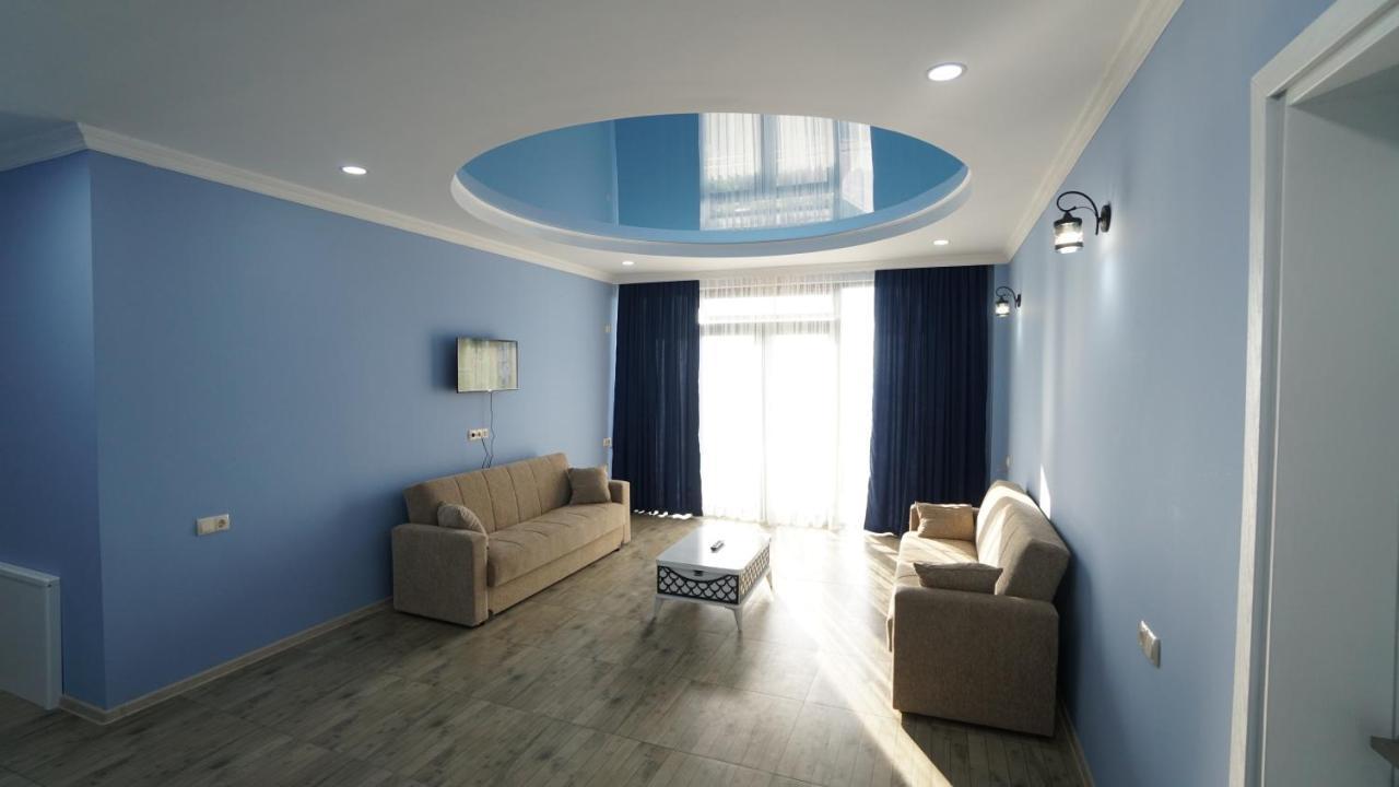 Guest House Etm Makhinjauri Bagian luar foto