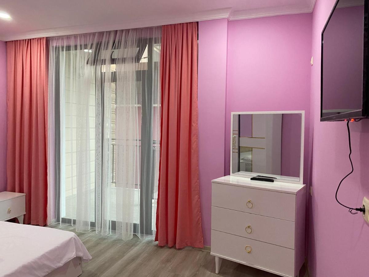 Guest House Etm Makhinjauri Bagian luar foto
