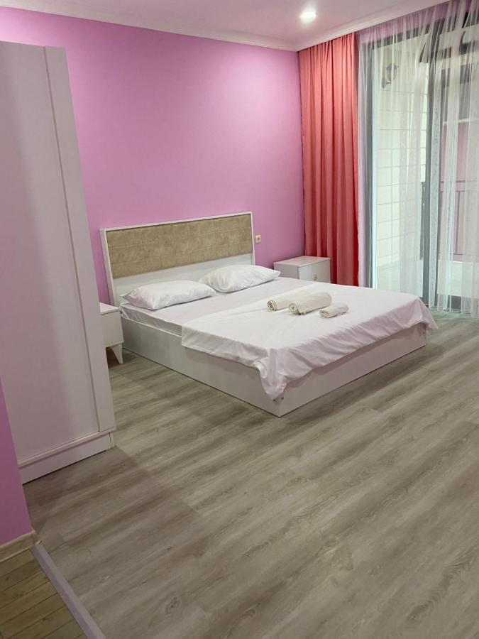 Guest House Etm Makhinjauri Bagian luar foto